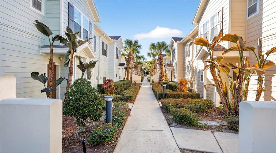 KISSIMMEE, Florida 34746, 4 Bedrooms Bedrooms, ,3 BathroomsBathrooms,Residential,For Sale,LUCAYAN HARBOUR CIR,0,MFRO6379583