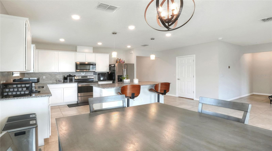 DAVENPORT, Florida 33837, 4 Bedrooms Bedrooms, ,2 BathroomsBathrooms,Residential,For Sale,ASPEN,0,MFRL4954814