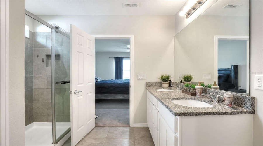 DAVENPORT, Florida 33837, 4 Bedrooms Bedrooms, ,2 BathroomsBathrooms,Residential,For Sale,ASPEN,0,MFRL4954814