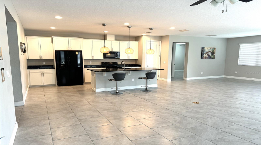 DAVENPORT, Florida 33896, 4 Bedrooms Bedrooms, ,2 BathroomsBathrooms,Residential,For Sale,YORKSHIRE,0,MFRO6380318