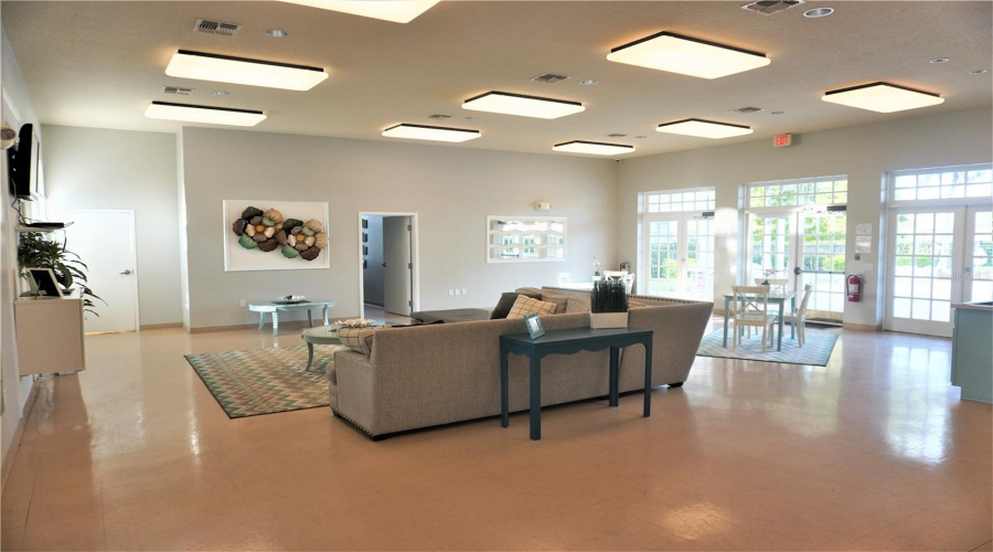 DAVENPORT, Florida 33896, 4 Bedrooms Bedrooms, ,2 BathroomsBathrooms,Residential,For Sale,YORKSHIRE,0,MFRO6380318