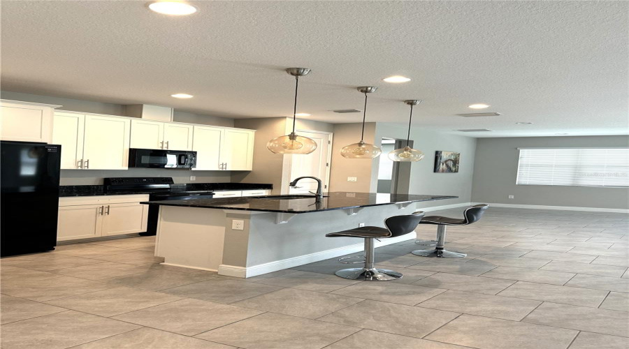 DAVENPORT, Florida 33896, 4 Bedrooms Bedrooms, ,2 BathroomsBathrooms,Residential,For Sale,YORKSHIRE,0,MFRO6380318