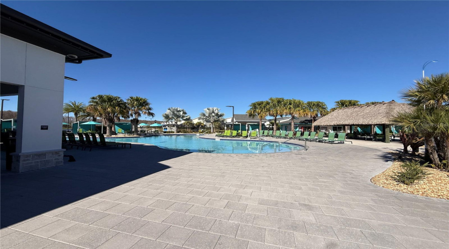 KISSIMMEE, Florida 34746, 4 Bedrooms Bedrooms, ,3 BathroomsBathrooms,Residential,For Sale,PARAGRAPH,0,MFRS5143006