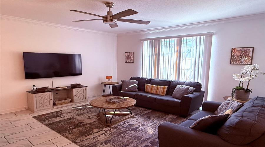 KISSIMMEE, Florida 34746, 4 Bedrooms Bedrooms, ,3 BathroomsBathrooms,Residential,For Sale,PARAGRAPH,0,MFRS5143006