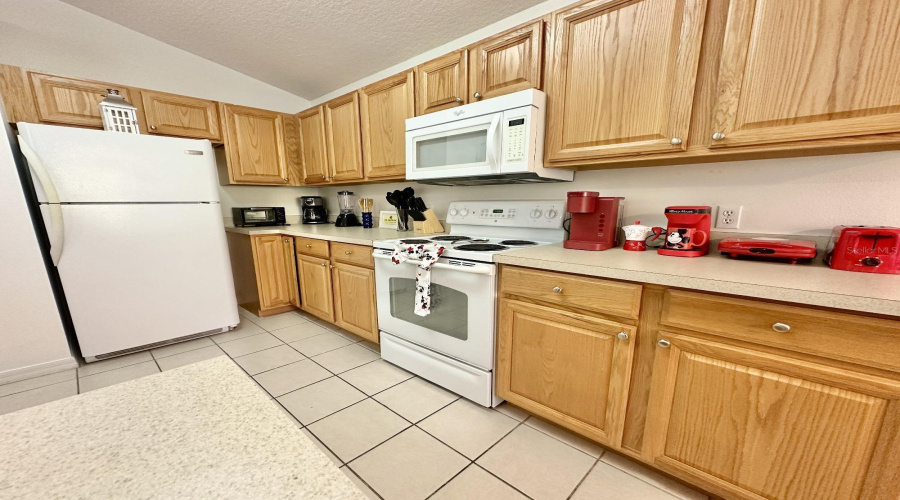 DAVENPORT, Florida 33897, 4 Bedrooms Bedrooms, ,3 BathroomsBathrooms,Residential,For Sale,BRIDGEWATER,0,MFRO6379007