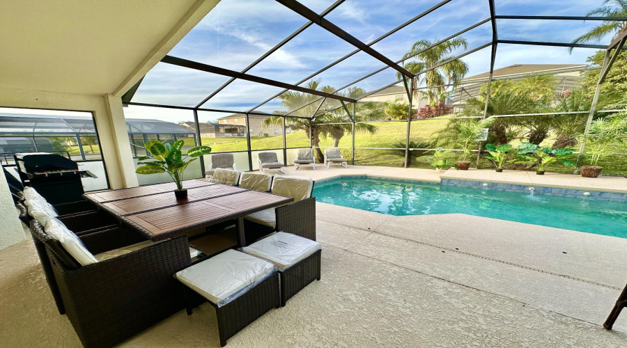 DAVENPORT, Florida 33897, 4 Bedrooms Bedrooms, ,3 BathroomsBathrooms,Residential,For Sale,BRIDGEWATER,0,MFRO6379007