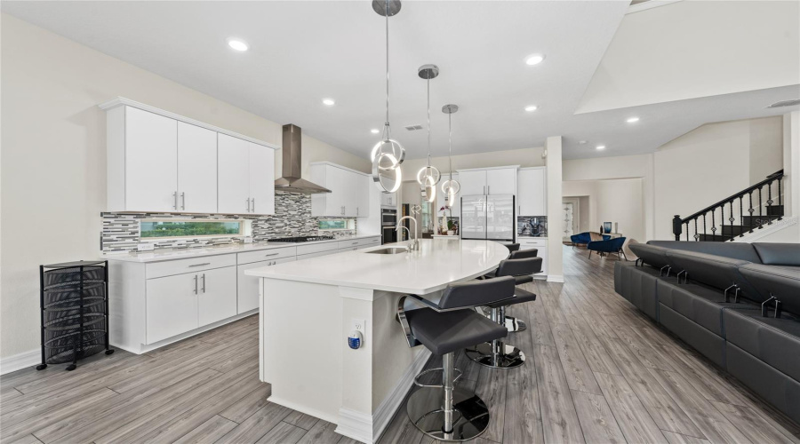 ORLANDO, Florida 32836, 4 Bedrooms Bedrooms, ,4 BathroomsBathrooms,Residential,For Sale,LEAF GROVE CIRCLE,0,MFRS5143398