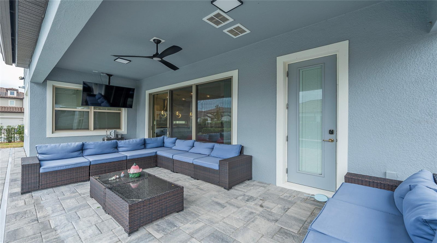 Orlando, Florida 32836, 4 Bedrooms Bedrooms, ,4 Bathroomsbathrooms,Residential,For Sale,Leaf Grove Circle,0,Mfrs5143398