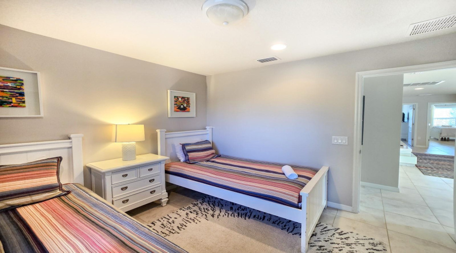 KISSIMMEE, Florida 34747, 5 Bedrooms Bedrooms, ,4 BathroomsBathrooms,Residential,For Sale,MAJORCA,0,MFRO6380751