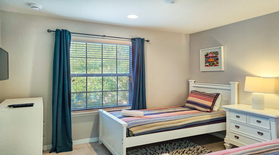 KISSIMMEE, Florida 34747, 5 Bedrooms Bedrooms, ,4 BathroomsBathrooms,Residential,For Sale,MAJORCA,0,MFRO6380751