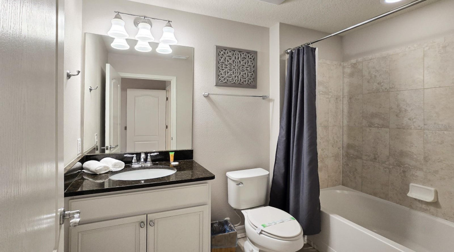 KISSIMMEE, Florida 34747, 5 Bedrooms Bedrooms, ,4 BathroomsBathrooms,Residential,For Sale,MAJORCA,0,MFRO6380751