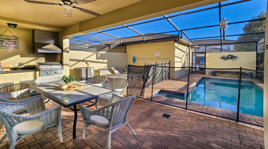 KISSIMMEE, Florida 34747, 5 Bedrooms Bedrooms, ,4 BathroomsBathrooms,Residential,For Sale,MAJORCA,0,MFRO6380751