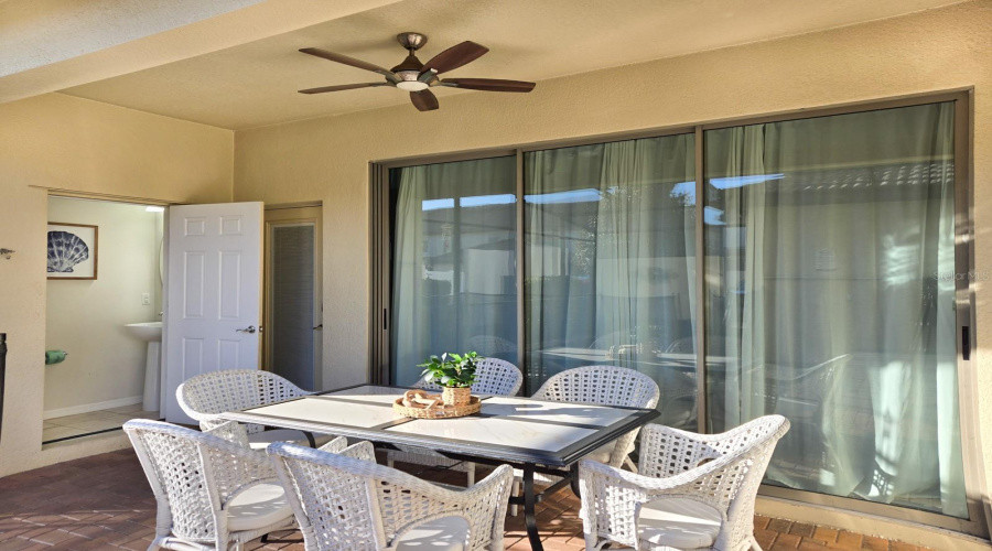 KISSIMMEE, Florida 34747, 5 Bedrooms Bedrooms, ,4 BathroomsBathrooms,Residential,For Sale,MAJORCA,0,MFRO6380751