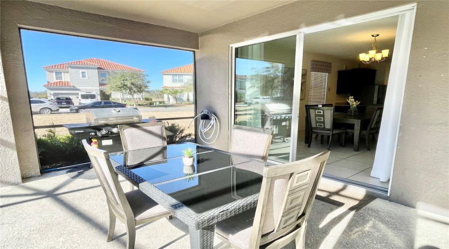 DAVENPORT, Florida 33837, 7 Bedrooms Bedrooms, ,5 BathroomsBathrooms,Residential,For Sale,BROAD OAK,0,MFRS5143390