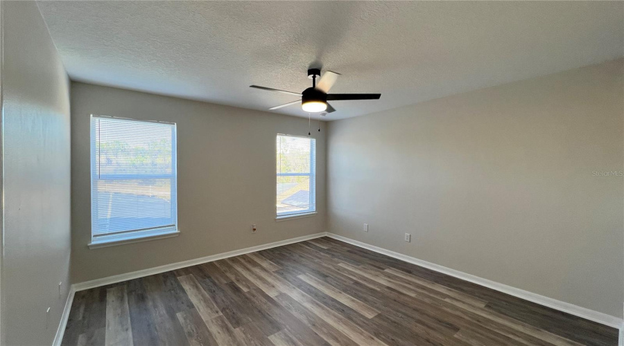 DAVENPORT, Florida 33896, 4 Bedrooms Bedrooms, ,3 BathroomsBathrooms,Residential,For Sale,STARBIRD,0,MFRS5143396