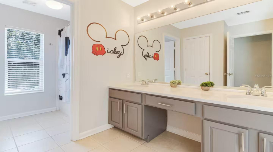 Second level Bathroom