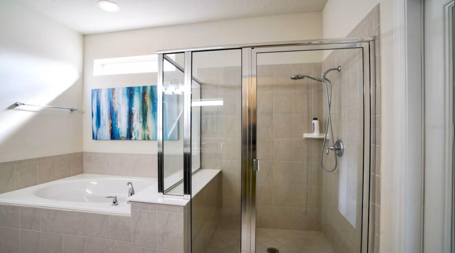 KISSIMMEE, Florida 34747, 7 Bedrooms Bedrooms, ,5 BathroomsBathrooms,Residential,For Sale,ZURICH,0,MFRO6348445