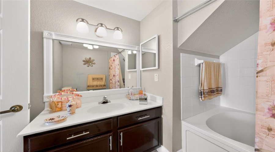 KISSIMMEE, Florida 34746, 4 Bedrooms Bedrooms, ,3 BathroomsBathrooms,Residential,For Sale,GALA RD S.,0,MFRO6380827