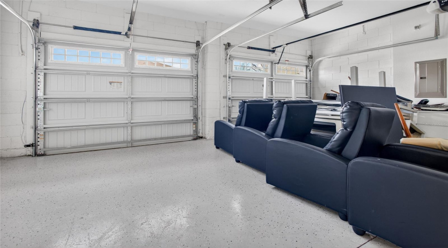 KISSIMMEE, Florida 34747, 11 Bedrooms Bedrooms, ,10 BathroomsBathrooms,Residential,For Sale,FAIRFAX,0,MFRO6380550