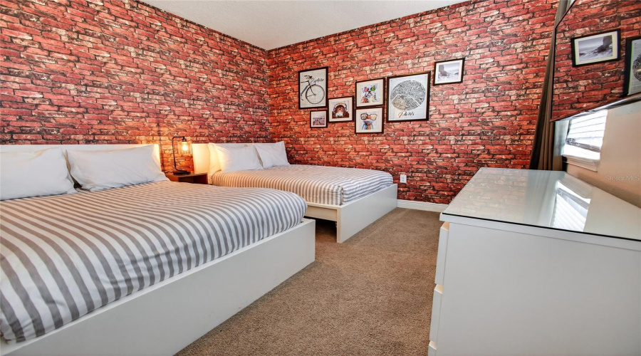 KISSIMMEE, Florida 34747, 11 Bedrooms Bedrooms, ,10 BathroomsBathrooms,Residential,For Sale,FAIRFAX,0,MFRO6380550