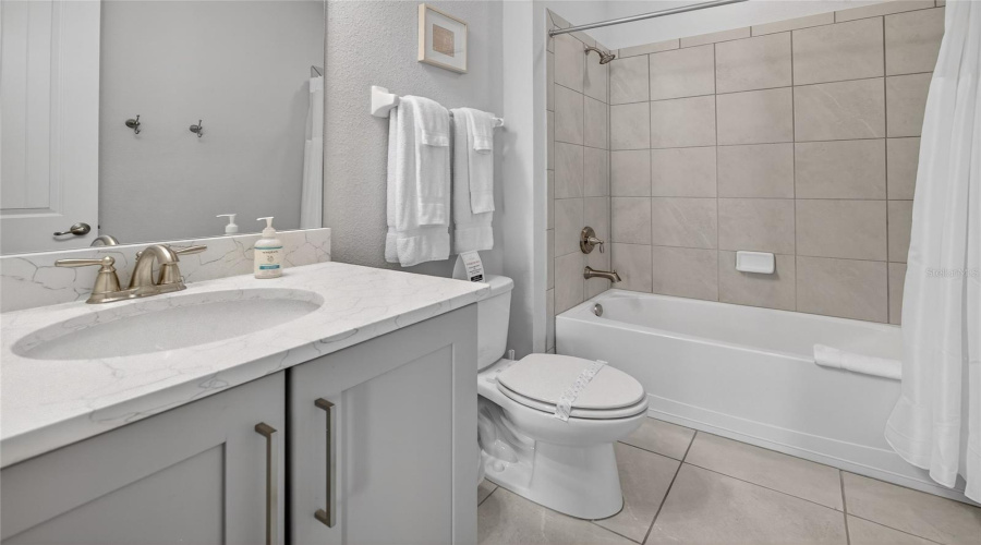 KISSIMMEE, Florida 34747, 11 Bedrooms Bedrooms, ,10 BathroomsBathrooms,Residential,For Sale,FAIRFAX,0,MFRO6380550