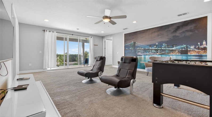 KISSIMMEE, Florida 34747, 11 Bedrooms Bedrooms, ,10 BathroomsBathrooms,Residential,For Sale,FAIRFAX,0,MFRO6380550