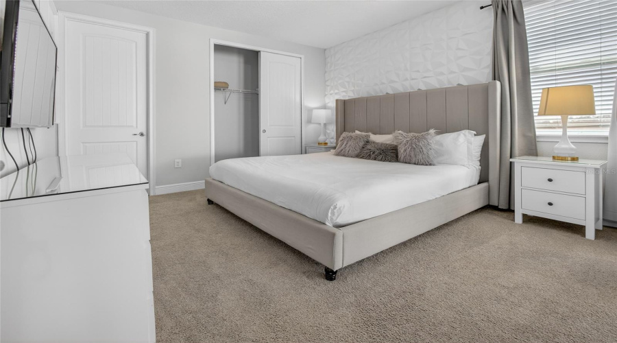 KISSIMMEE, Florida 34747, 11 Bedrooms Bedrooms, ,10 BathroomsBathrooms,Residential,For Sale,FAIRFAX,0,MFRO6380550