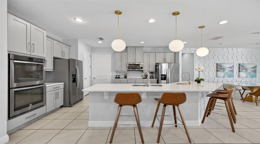 KISSIMMEE, Florida 34747, 11 Bedrooms Bedrooms, ,10 BathroomsBathrooms,Residential,For Sale,FAIRFAX,0,MFRO6380550