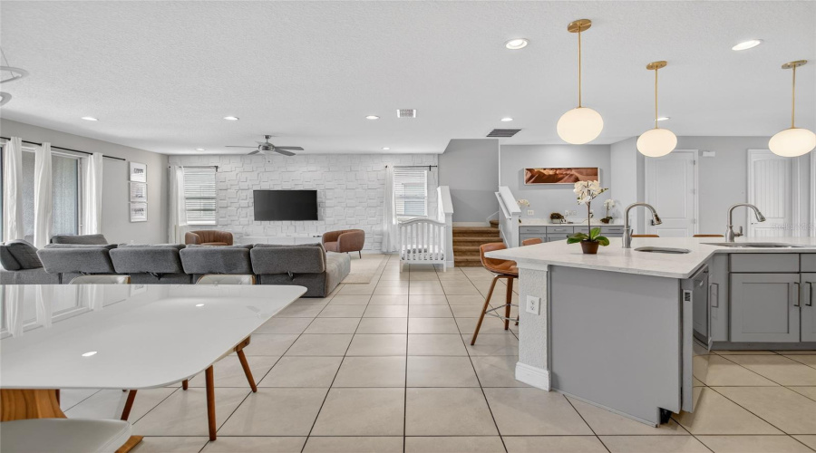 KISSIMMEE, Florida 34747, 11 Bedrooms Bedrooms, ,10 BathroomsBathrooms,Residential,For Sale,FAIRFAX,0,MFRO6380550