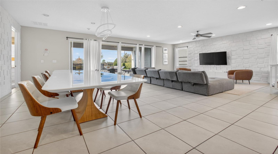 KISSIMMEE, Florida 34747, 11 Bedrooms Bedrooms, ,10 BathroomsBathrooms,Residential,For Sale,FAIRFAX,0,MFRO6380550