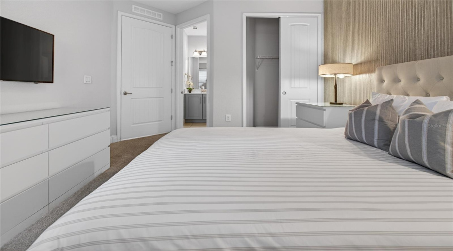 KISSIMMEE, Florida 34747, 11 Bedrooms Bedrooms, ,10 BathroomsBathrooms,Residential,For Sale,FAIRFAX,0,MFRO6380550