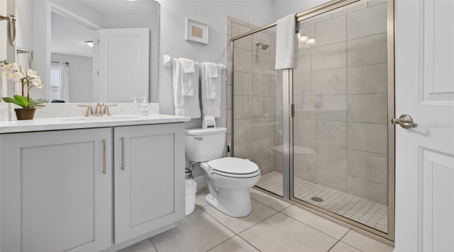 KISSIMMEE, Florida 34747, 11 Bedrooms Bedrooms, ,10 BathroomsBathrooms,Residential,For Sale,FAIRFAX,0,MFRO6380550