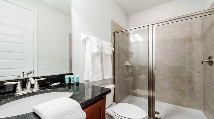 KISSIMMEE, Florida 34747, 8 Bedrooms Bedrooms, ,7 BathroomsBathrooms,Residential,For Sale,LASSO,0,MFRO6380819