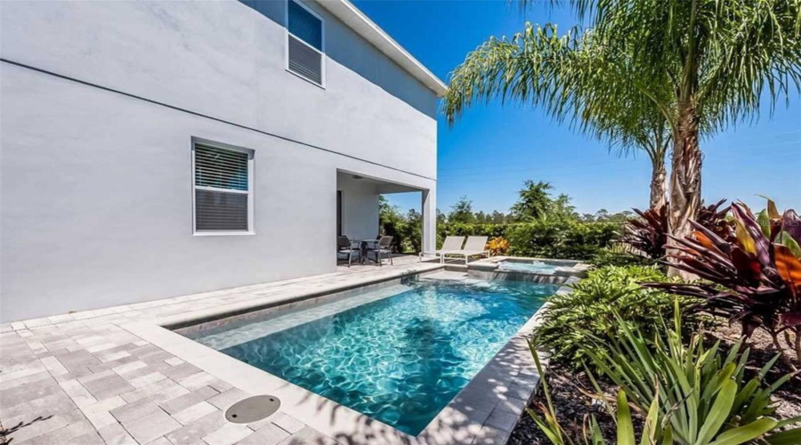 KISSIMMEE, Florida 34747, 8 Bedrooms Bedrooms, ,7 BathroomsBathrooms,Residential,For Sale,LASSO,0,MFRO6380819