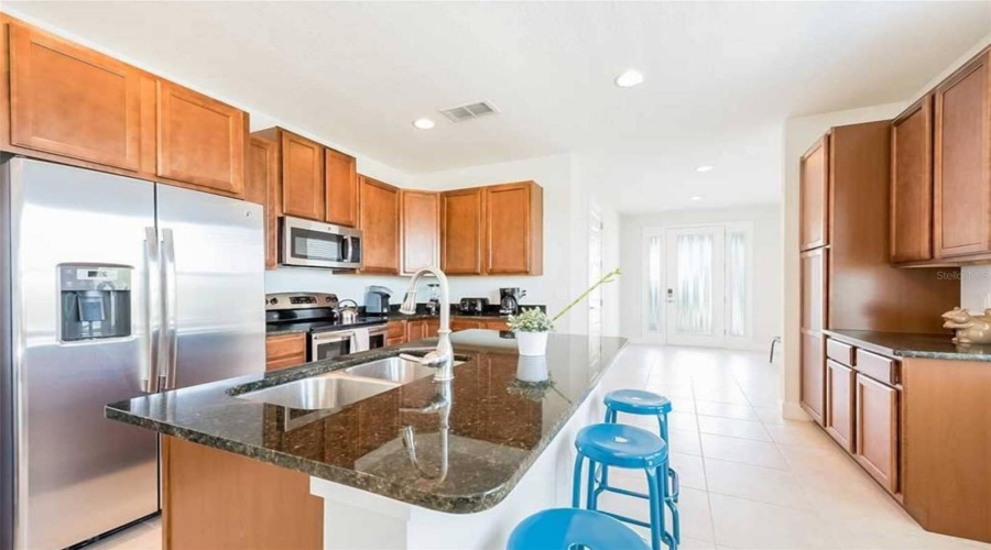 KISSIMMEE, Florida 34747, 8 Bedrooms Bedrooms, ,7 BathroomsBathrooms,Residential,For Sale,LASSO,0,MFRO6380819