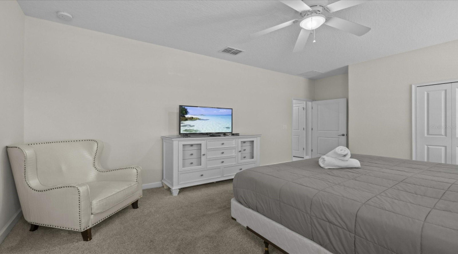 DAVENPORT, Florida 33896, 8 Bedrooms Bedrooms, ,5 BathroomsBathrooms,Residential,For Sale,SCRAMBLE,0,MFRS5142790