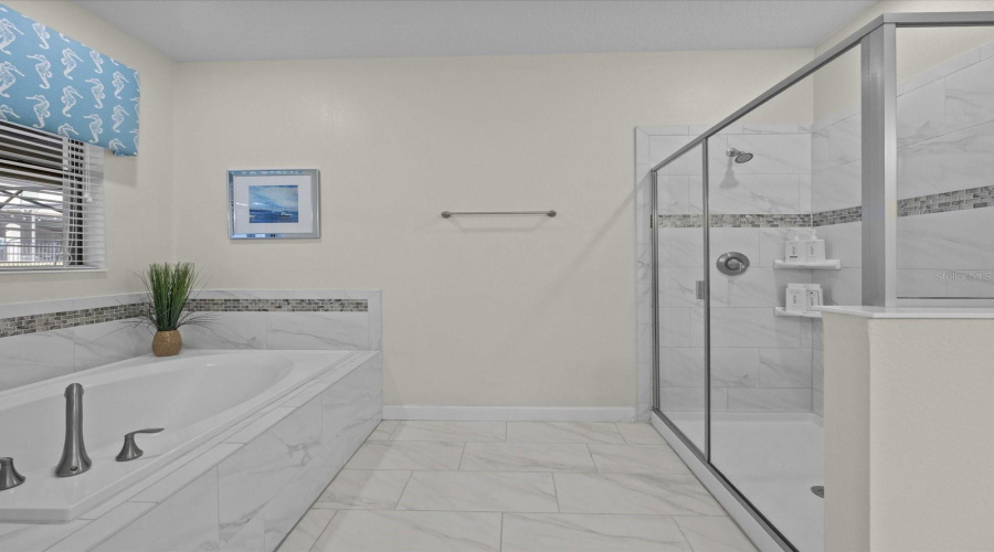 DAVENPORT, Florida 33896, 8 Bedrooms Bedrooms, ,5 BathroomsBathrooms,Residential,For Sale,SCRAMBLE,0,MFRS5142790