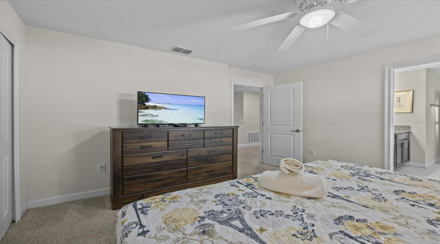 DAVENPORT, Florida 33896, 8 Bedrooms Bedrooms, ,5 BathroomsBathrooms,Residential,For Sale,SCRAMBLE,0,MFRS5142790