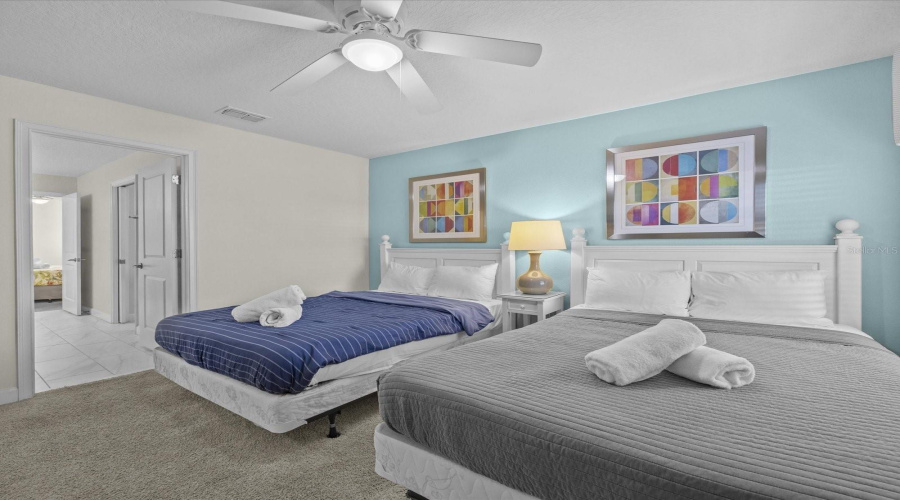 DAVENPORT, Florida 33896, 8 Bedrooms Bedrooms, ,5 BathroomsBathrooms,Residential,For Sale,SCRAMBLE,0,MFRS5142790