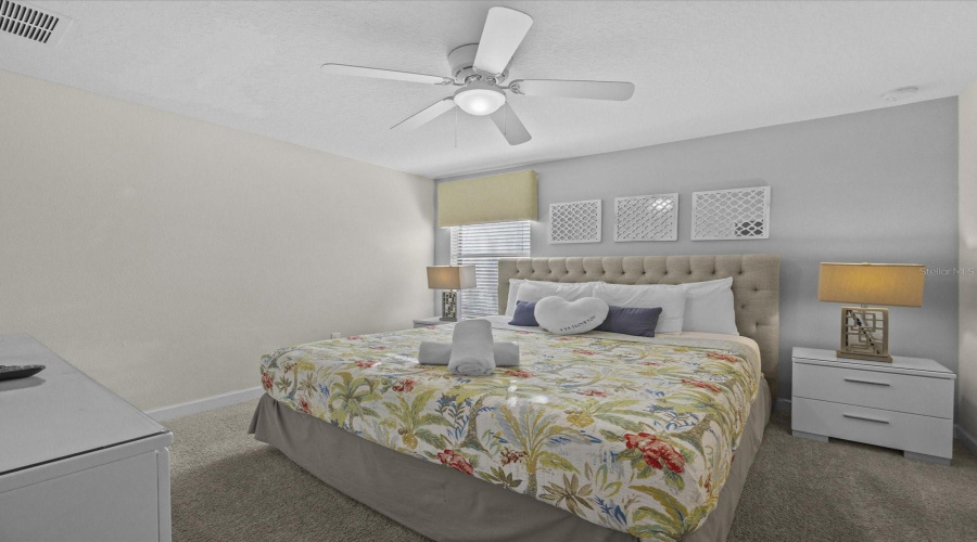 DAVENPORT, Florida 33896, 8 Bedrooms Bedrooms, ,5 BathroomsBathrooms,Residential,For Sale,SCRAMBLE,0,MFRS5142790