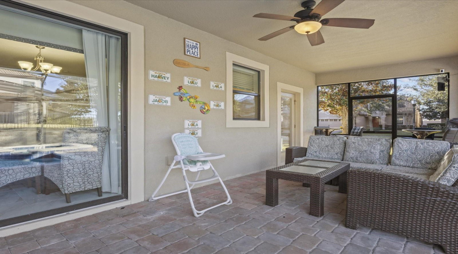 DAVENPORT, Florida 33896, 8 Bedrooms Bedrooms, ,5 BathroomsBathrooms,Residential,For Sale,SCRAMBLE,0,MFRS5142790