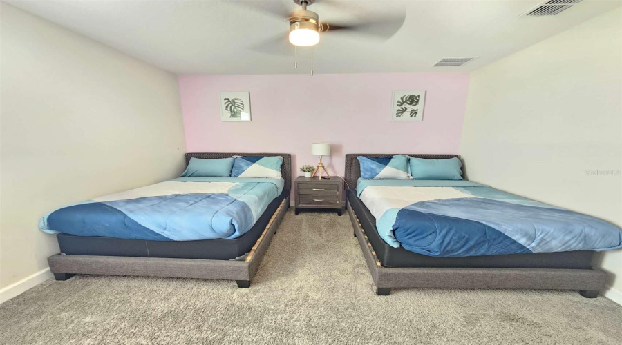 DAVENPORT, Florida 33896, 8 Bedrooms Bedrooms, ,5 BathroomsBathrooms,Residential,For Sale,CHALLENGE,0,MFRO6380775