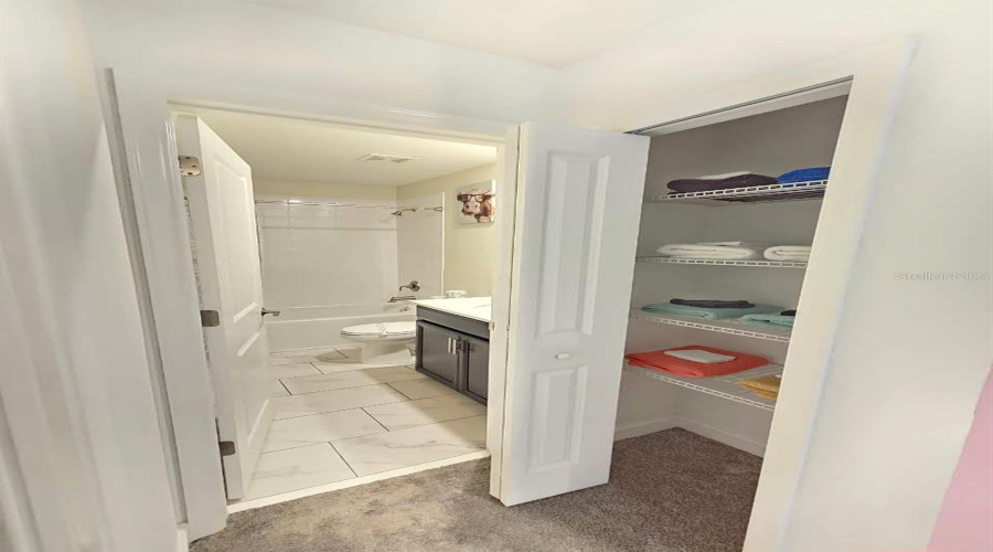 DAVENPORT, Florida 33896, 8 Bedrooms Bedrooms, ,5 BathroomsBathrooms,Residential,For Sale,CHALLENGE,0,MFRO6380775