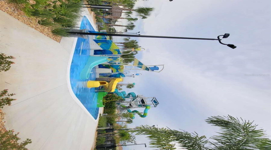 DAVENPORT, Florida 33896, 8 Bedrooms Bedrooms, ,5 BathroomsBathrooms,Residential,For Sale,CHALLENGE,0,MFRO6380775