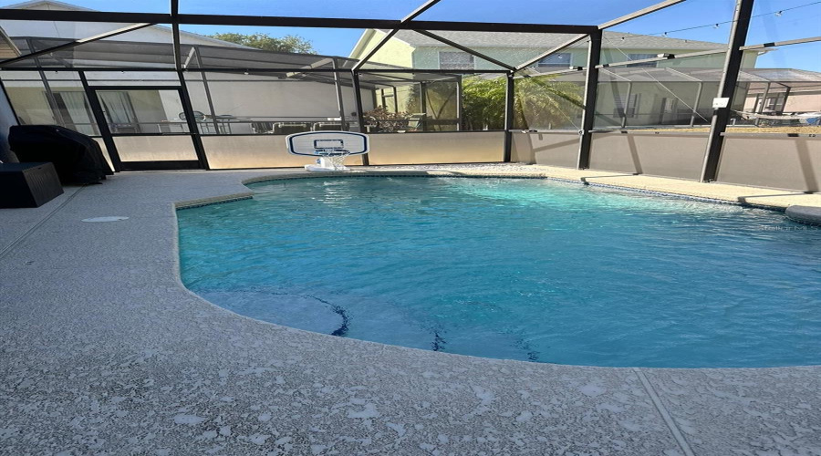 DAVENPORT, Florida 33837, 5 Bedrooms Bedrooms, ,3 BathroomsBathrooms,Residential,For Sale,KNOLLWOOD,0,MFRO6241286