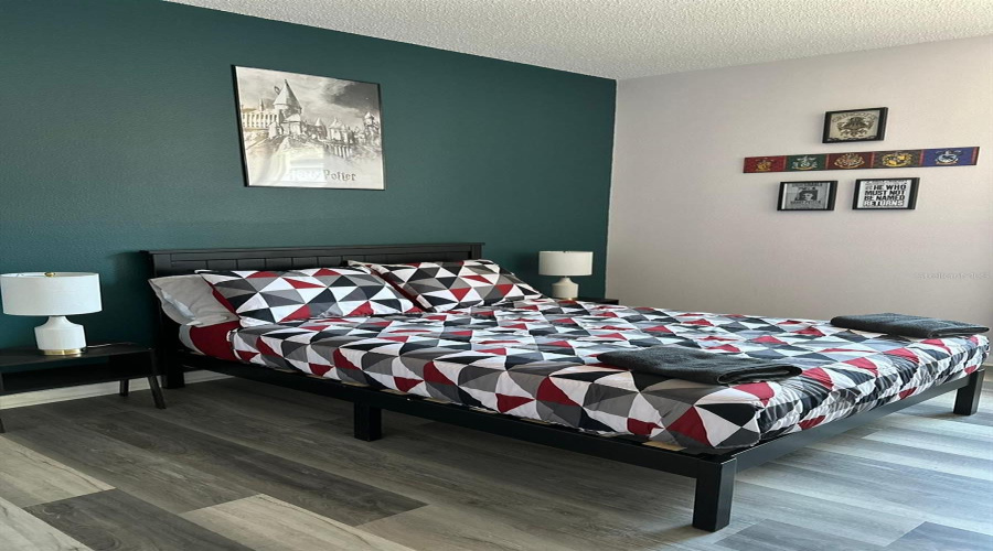 DAVENPORT, Florida 33837, 5 Bedrooms Bedrooms, ,3 BathroomsBathrooms,Residential,For Sale,KNOLLWOOD,0,MFRO6241286