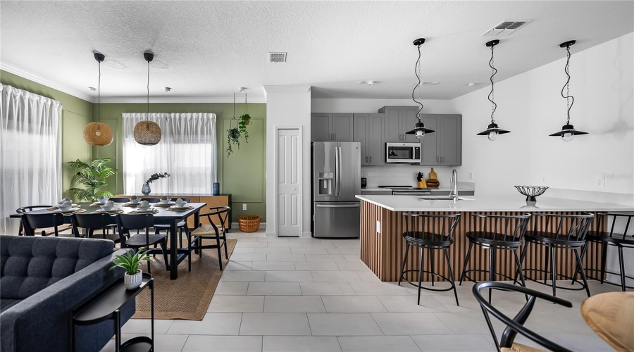 KISSIMMEE, Florida 34746, 5 Bedrooms Bedrooms, ,4 BathroomsBathrooms,Residential,For Sale,SCRAPBOOK,0,MFRTB8474050