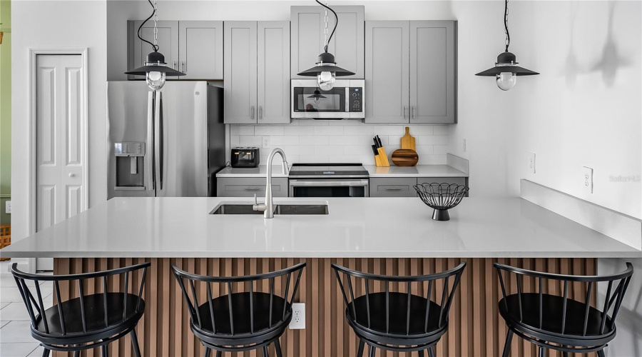 KISSIMMEE, Florida 34746, 5 Bedrooms Bedrooms, ,4 BathroomsBathrooms,Residential,For Sale,SCRAPBOOK,0,MFRTB8474050