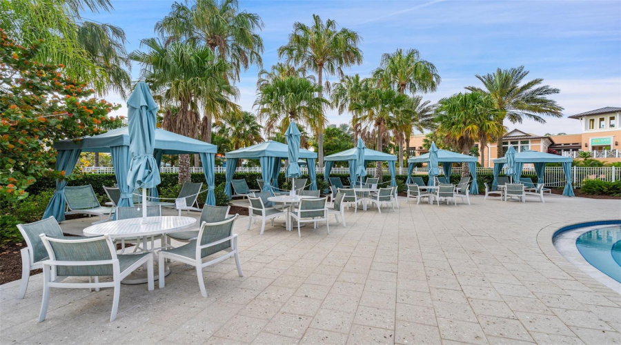 KISSIMMEE, Florida 34747, 5 Bedrooms Bedrooms, ,4 BathroomsBathrooms,Residential,For Sale,COOPER BELL,0,MFRO6380932