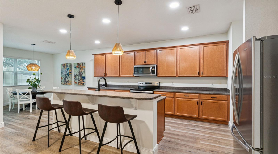 ORLANDO, Florida 32836, 4 Bedrooms Bedrooms, ,2 BathroomsBathrooms,Residential,For Sale,VERRAZANO,0,MFRO6380857